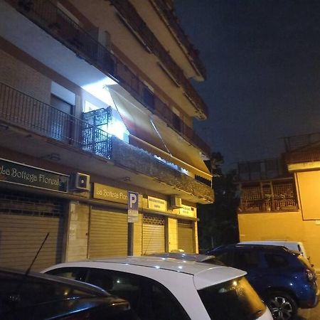 צ'יאמפינו Premium Apartment With Parking מראה חיצוני תמונה